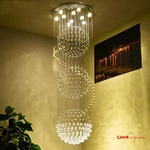 Modern ve Minimalist: 2026 Aydınlatma Trendleri ve Kristal Detayların Dönüşü